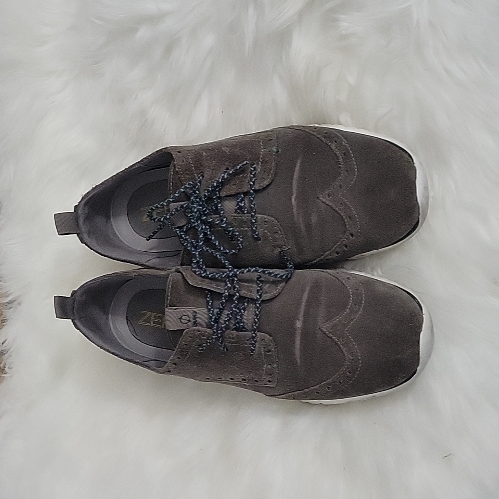 Cole Haan Zero Grand Sneakers size 9